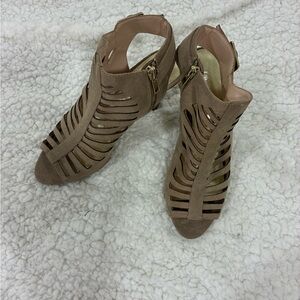 Stylish Tan Women's Heeled Sandals